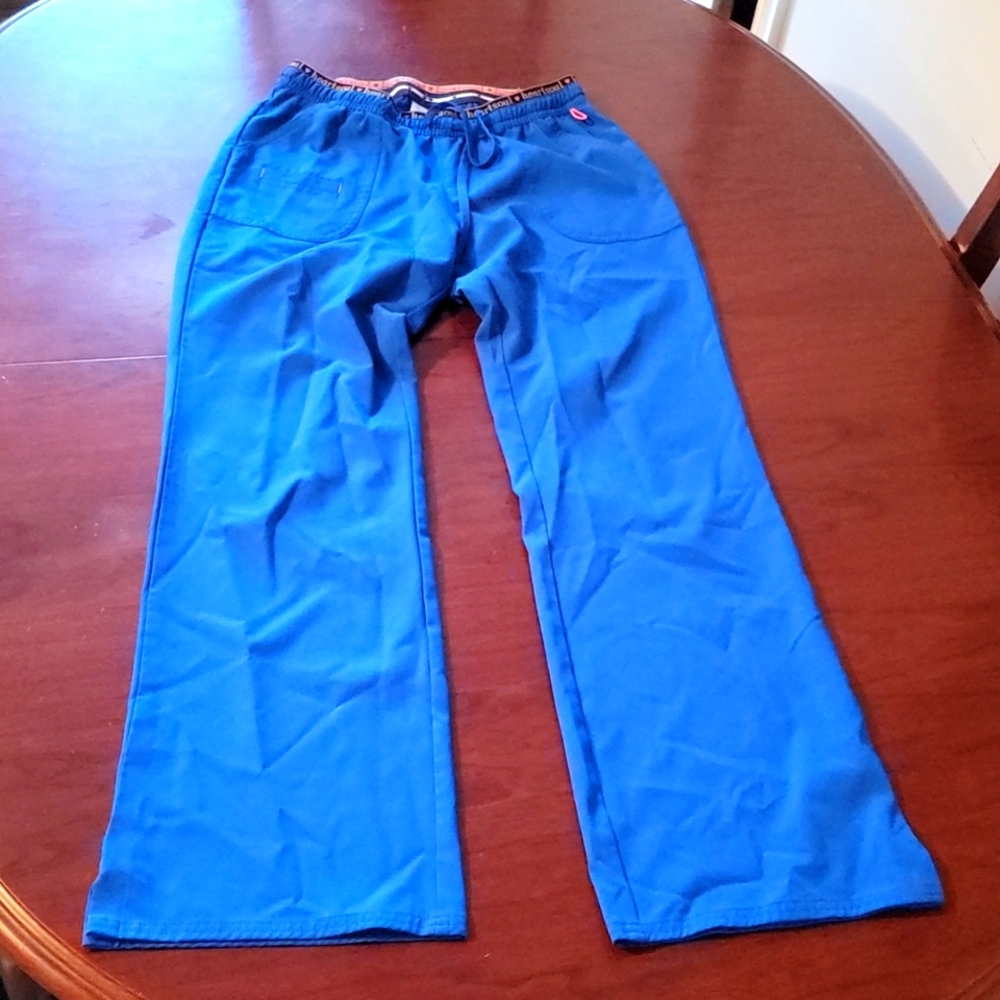 Scrub bottoms